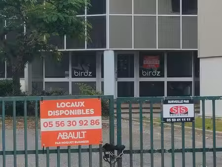 local d'activite 835 m² gradignan