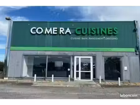 local commercial 400 m² mérignac