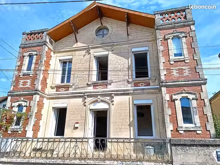 maison 4 pièces – 113 m² – beaux volumes et joli potentiel