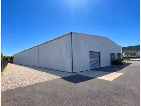 local d’activité 140 m2