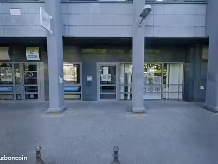 local commercial 97 m²
