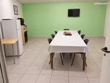 locaux professionnels / bureaux 130 m² de plain-pied – centre-ville pont-de-beauvoisin (38