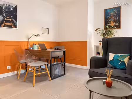 cabinet santé 13 m² – 1 jour/semaine – 150 tout compris