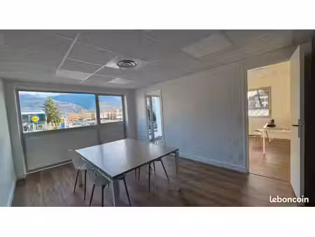 local commercial / bureaux – 50 m² – crolles