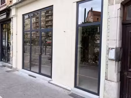 local commercial