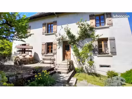 maison 10 pièces 189 m²