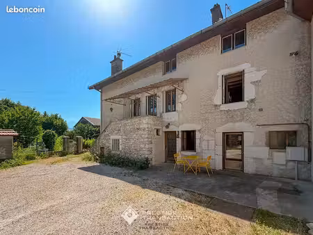 maison 6 pièces 154 m²