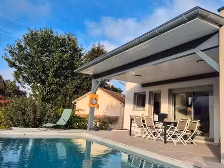 maison avec piscine 5 pièces