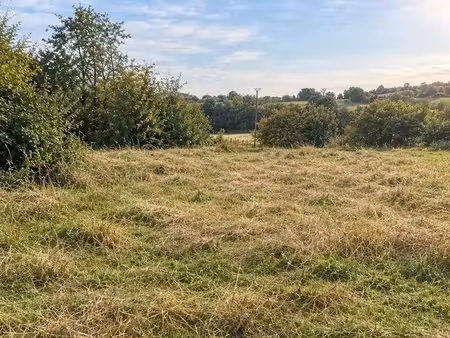 terrain 695 m² flachères