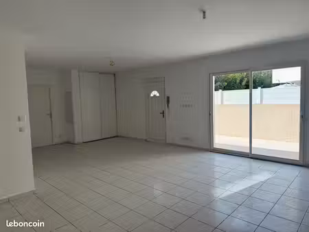 maison 3 pièces 74 m2 avec jardin