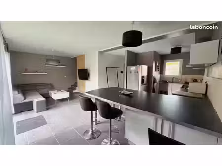 villa 5 pièces 91 m²