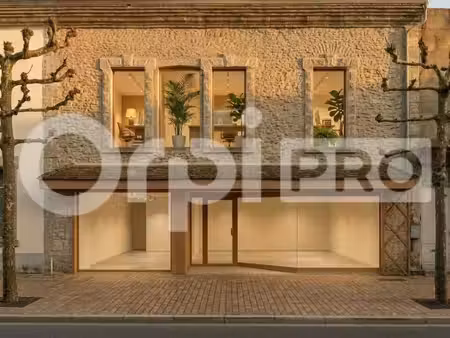 bâtiment 397 m²