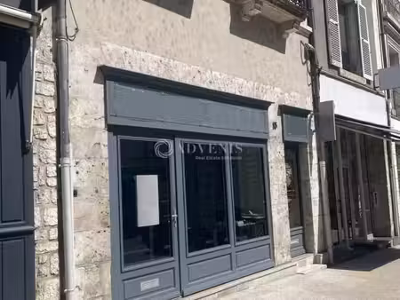 local commercial 150 m²