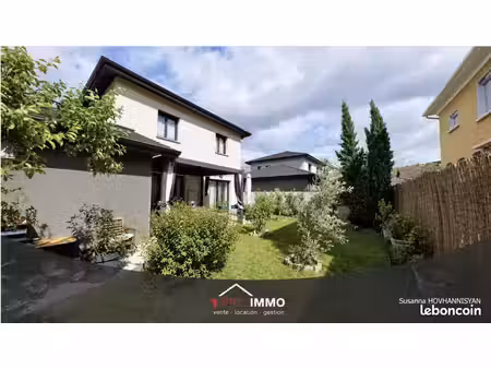 maison 4 pièces 92 m²