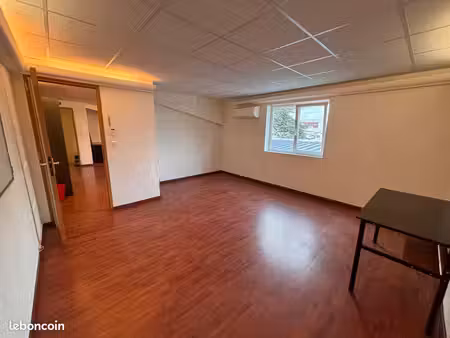 bureaux - a louer carquefou