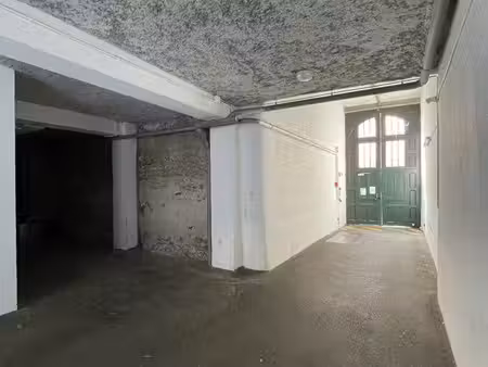 place de parking centre ville nantes