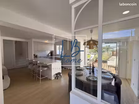 maison 6 pièces 93 m²