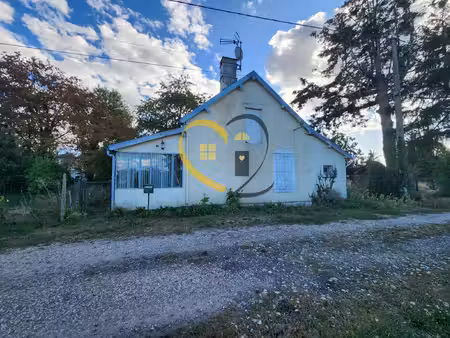 maison à rénover avec grange et dépendances sur 1 000 m² de terrain