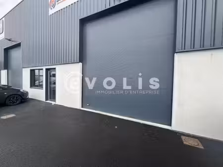 location local d’activités cysoing 59830 435m²