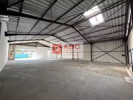 location local d’activités saint jean de vedas 34430 305m²