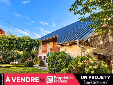 la biolle- 73410  grange a rehabiliter - 3 pièces  + combles   avec jardin de 190 m2