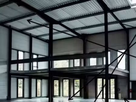 location local d’activités saint etienne du rouvray 76800 350m²