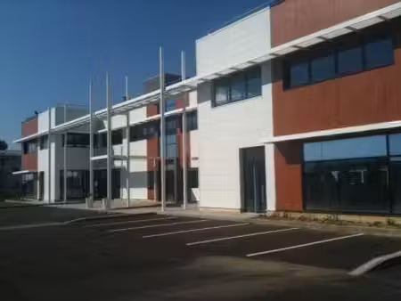 location bureaux lieusaint 77127 77m² à 615m²