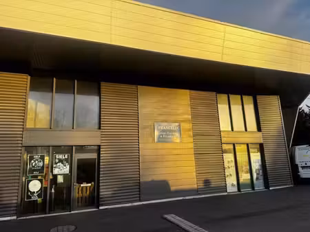 location local d’activités chantepie 35135 194m²
