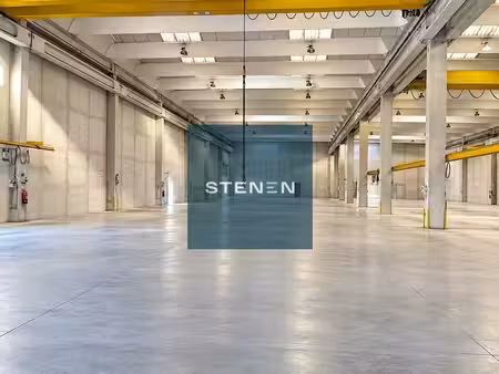 location entrepôt ensuès-la-redonne 13820 3652m²