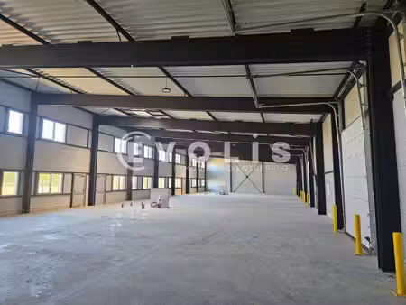 location local d’activités ollainville 91340 1780m²