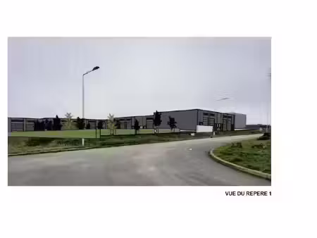 location local d’activités moret-loing-et-orvanne 77250 91m² à 2450m²