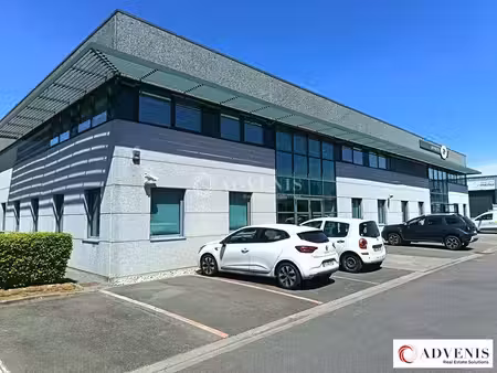 location entrepôt templemars 59175 545m²