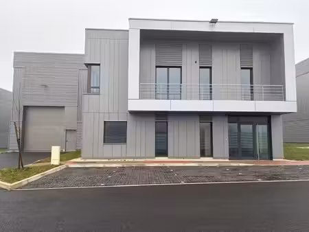 location local d’activités courtry 77181 705m²