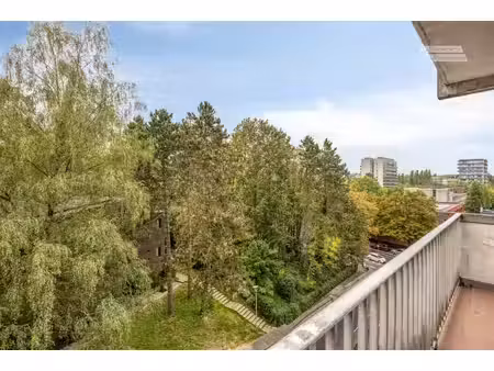 appartement te koop in watermaal-bosvoorde met 1 slaapkamer