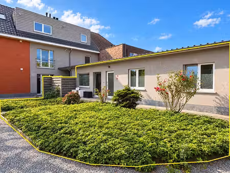 appartement te koop in merelbeke-melle met 2 slaapkamers