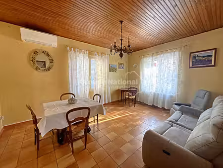 location maison 4 pièces 138m²