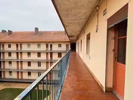 vente appartement 5 pièces 97 m² à guise (02120)  69 900 €