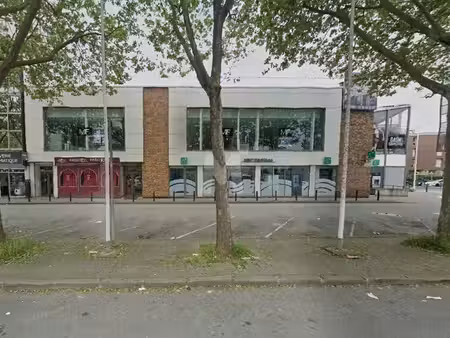 location commerce évry-courcouronnes 91080 690m²