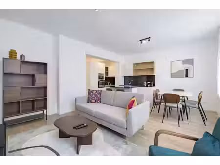 immeuble mixte à louer à chaussée de vleurgat ixelles (vbe74925)