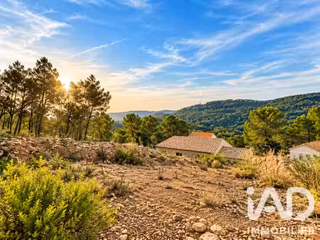 vente terrain à bâtir 827 m²