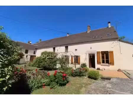 vente maison 6 pièces 180 m² à longueville (77650)  265 000 €