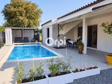vente maison 4 pièces 108 m² à l'eguille (17600)  325 800 €