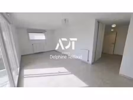 location appartement 3 pièces 67m² moirans 38430