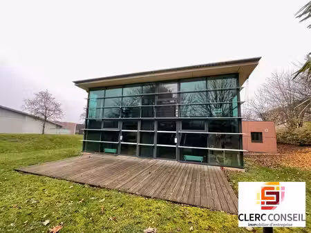 location bureaux mont saint aignan 76130 160m²