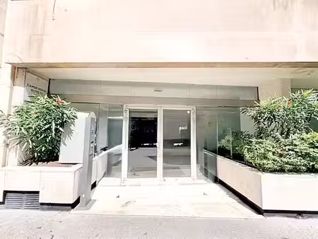 location bureaux paris 75015 403m² à 877m²