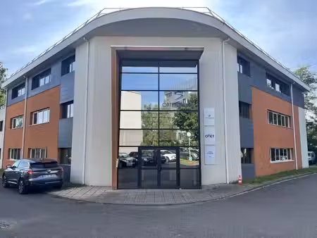 location bureaux saint-grégoire 35760 171m² à 541m²