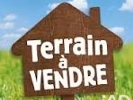 terrain à bâtir à saint-romain-de-benet (17600)