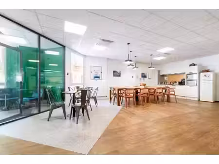 location bureaux 385m²