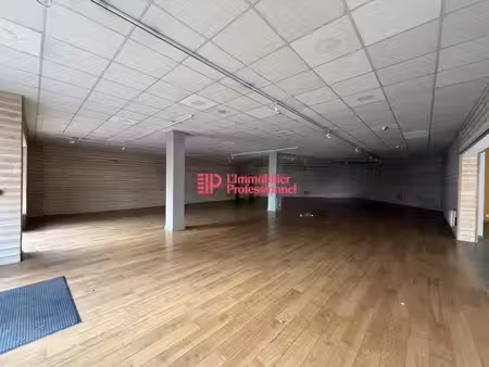 vente commerce lorient 56100 262m²