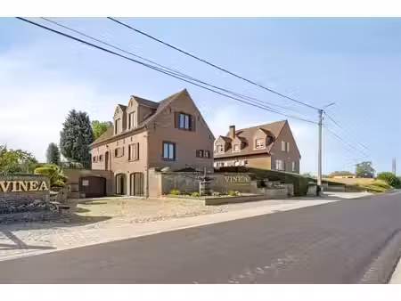 villa de 3 chambres avec espace bureau et rangements
